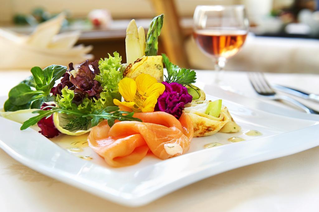 Flair Hotel Adlerbad บาด ปีเตอร์สตัล กรีสบาค ภายนอก รูปภาพ