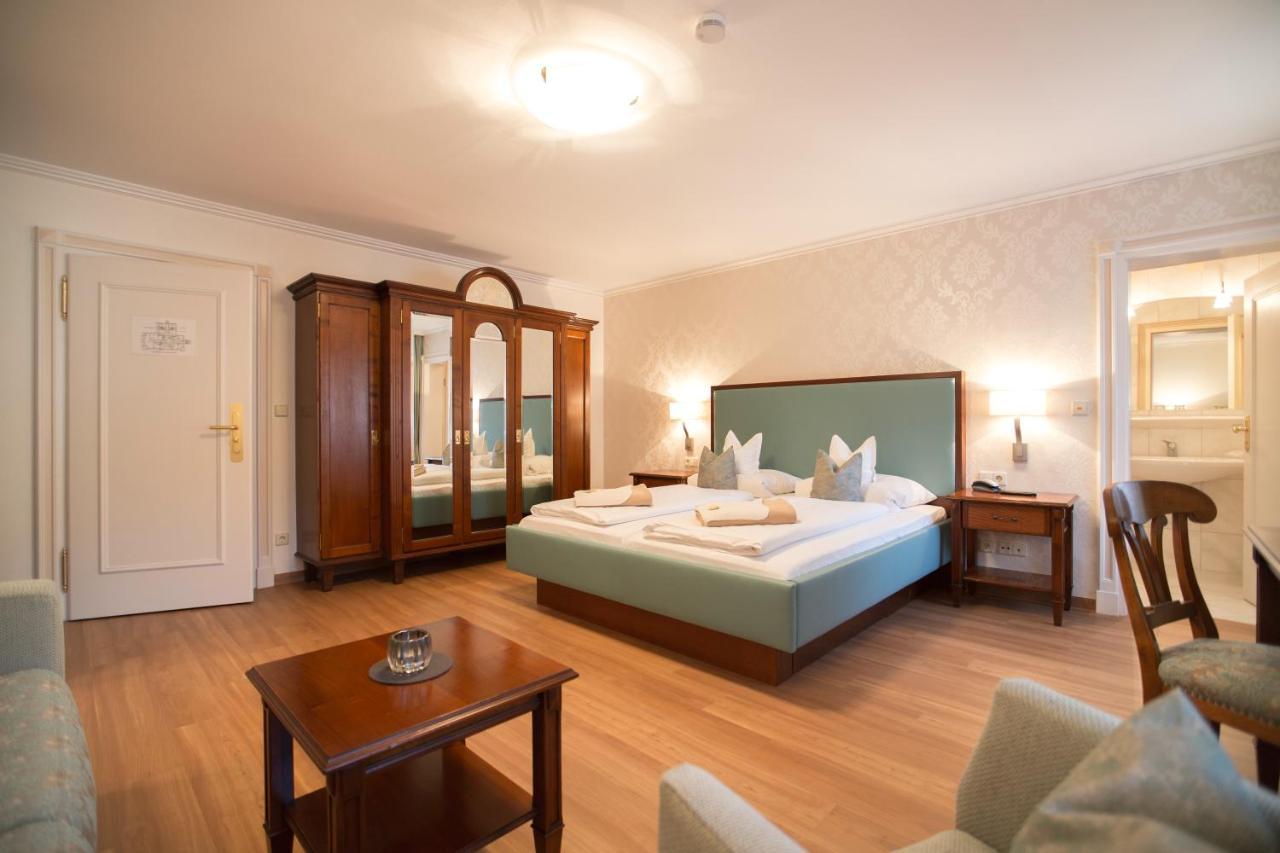 Flair Hotel Adlerbad บาด ปีเตอร์สตัล กรีสบาค ภายนอก รูปภาพ